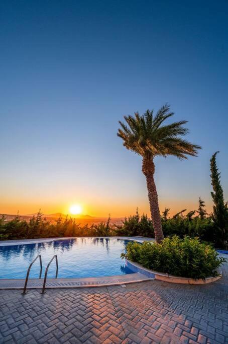 Breathtaking View Guesthouse2 Psalidi  Bagian luar foto